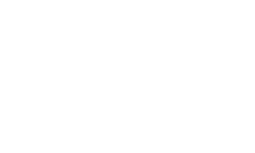 サイモン・シルバー：ロバート・デ・ニーロ	ROBERT DE NIRO（Simon Silver）1943年、ニューヨーク市生まれ。少年時代から俳優を夢見て演技の学校に通い、ステラ・アドラ－らの指導を受ける。マーティン・スコセッシ監督の『ミーン・ストリート』（73）で強烈な存在感を発揮した後、フランシス・フォード・コッポラ監督作品『ゴッドファーザーPARTⅡ』（74）の若き日のコルレオーネ役でアカデミー助演男優賞を受賞し、再びスコセッシと組んだ『タクシードライバー』（76）の狂気に満ちた主人公トラヴィス役で実力派俳優の地位を揺るぎないものにした。また『レイジング・ブル』（80）で初のアカデミー主演男優賞を獲得。“デ・ニーロ・アプローチ”と呼ばれる徹底した役作りで賞賛されるとともに、『ブロンクス物語／愛につつまれた街』（93）、『グッド・シェパード』（06）といった監督作も発表。その他の主な出演作は『ディア・ハンター』（78）、『ワンス・アポン・ア・タイム・イン・アメリカ』（84）、『未来世紀ブラジル』（85）、『レナードの朝』（90）、『ケープ・フィアー』（91）、『ヒート』（95）、『ボーダー』（08）、『キラー・エリート』（11）、『フリーランサー／ＮＹ捜査線』（2013年日本公開）などで多彩な役をこなしている。本作では自身初となるカリスマ超能力者役に挑戦。念力・念写、空中浮揚まで悠然と見せつけるその“デ・ニーロ・マジック”ともいうべき怪演には並々ならぬ迫力がみなぎり、観る者を終始圧倒していく。